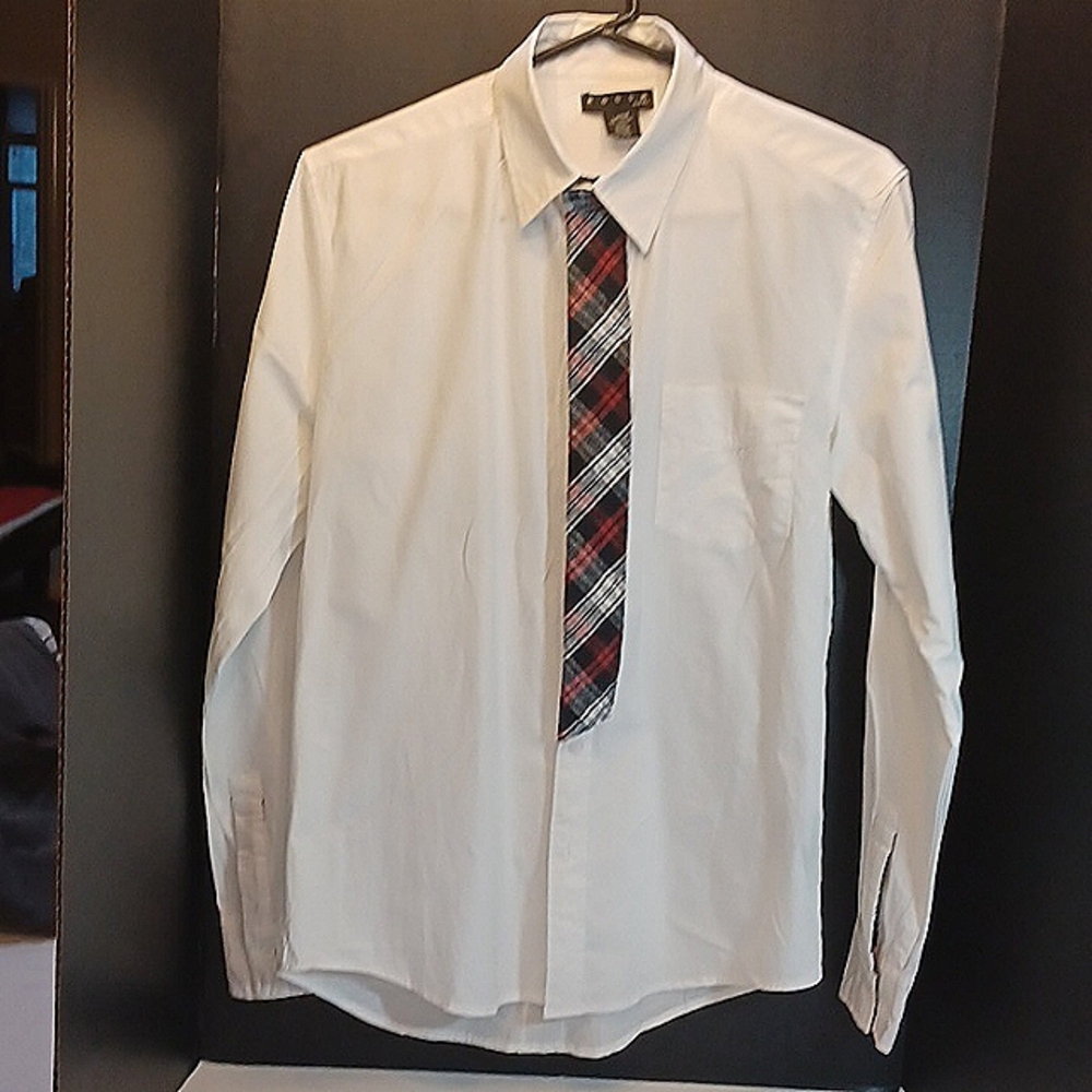 ROUSH Slim Fit White Men’s long sleeve plaid overlay w/tie shirt, 100% Cotton